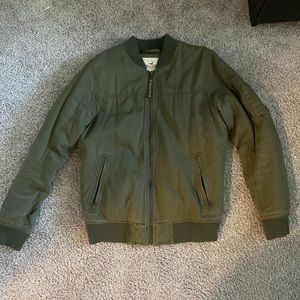 Hollister bomber jacket. Size M. Lightly worn.